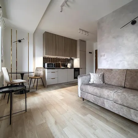 Poniatowskiego Glamour Studio * Wrocław